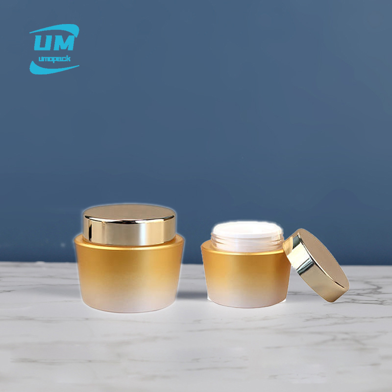 Acrylic Oval Cream Jar UM9007